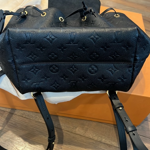 NIB 100% Authentic Louis Vuitton Montsouris PM Black Monogram Backback Bag - Picture 8 of 8